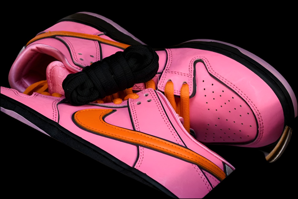 Custom Nike SB Dunk Low Sneakers – Powerpuff Girls “Blossom” Edition